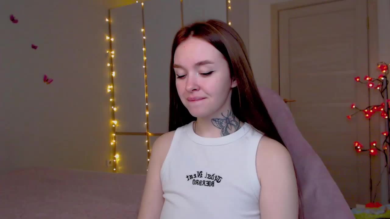 NaughtyMable Live Sex December 14, 2025