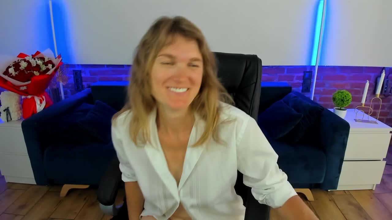 Annabel-xxx Live Sex December 14, 2025