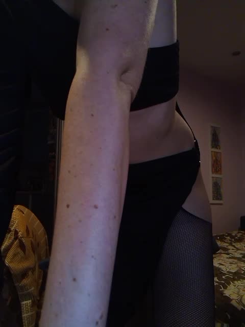 IiSexyGirl Live Sex December 13, 2025