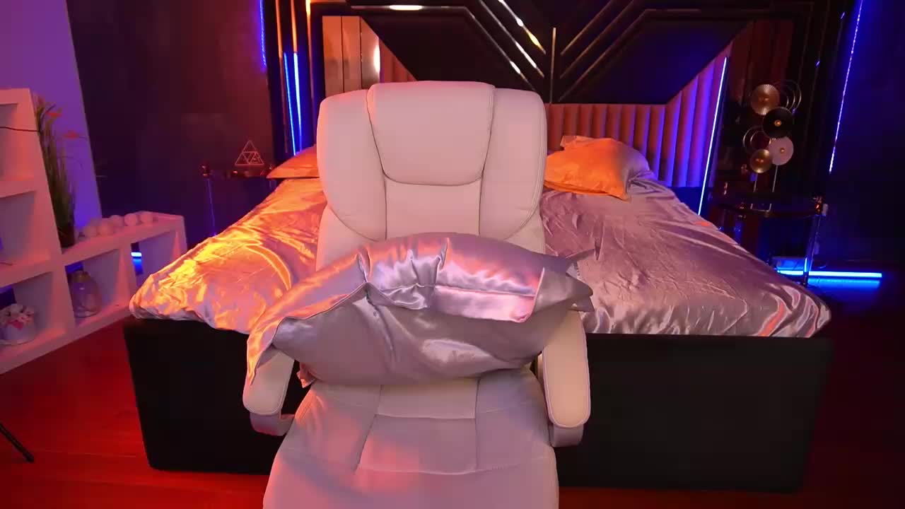 LiliyaMoon Live Sex December 14, 2025