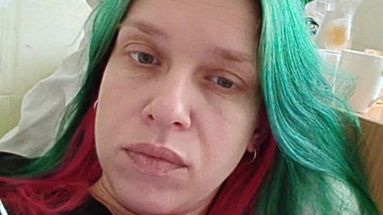 malvinella Live Sex December 18, 2025