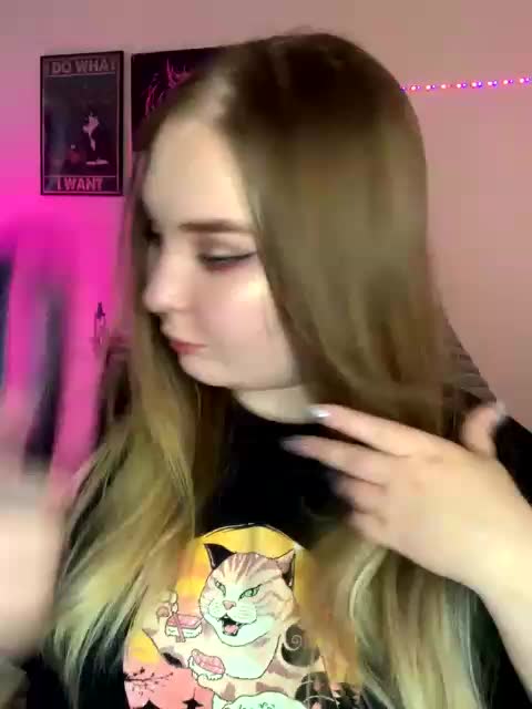 Greeenfriends6969 Live Sex December 13, 2025