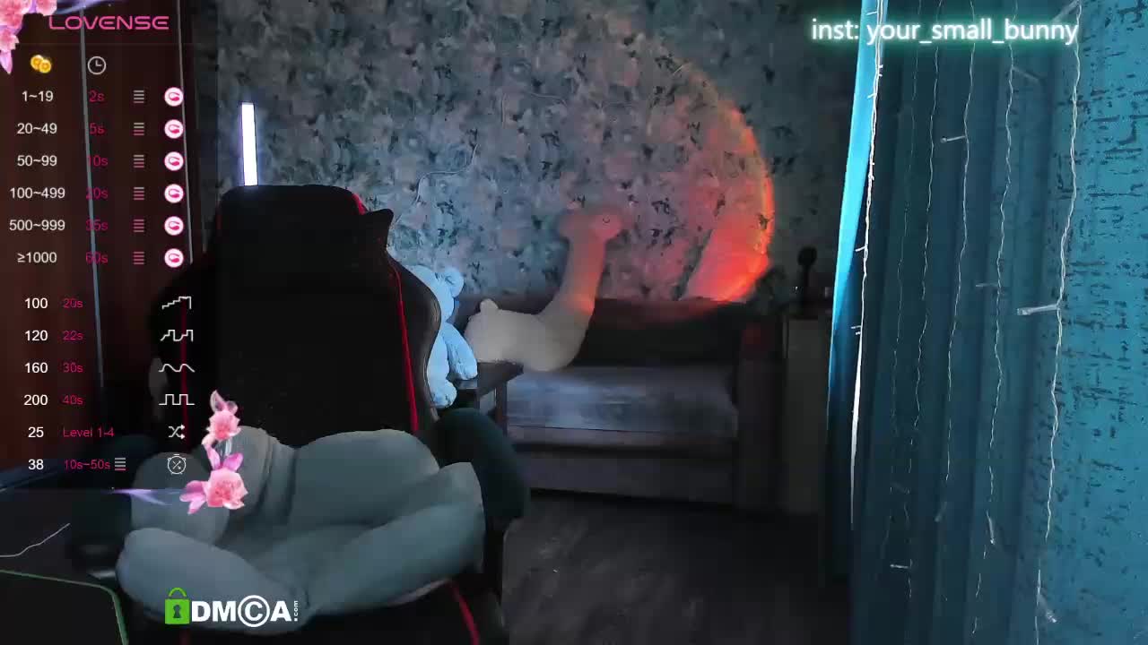 your-small-bunny Live Sex December 15, 2025