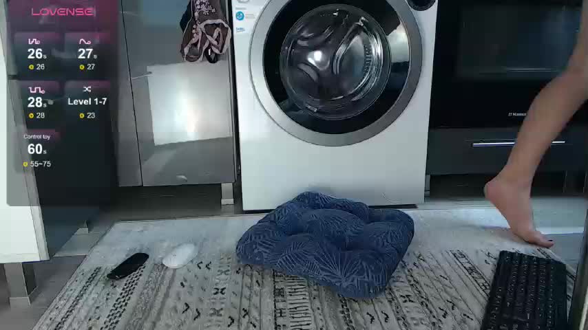 --Kris-- Live Sex December 17, 2025