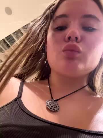 StephanieMur Live Sex December 18, 2025
