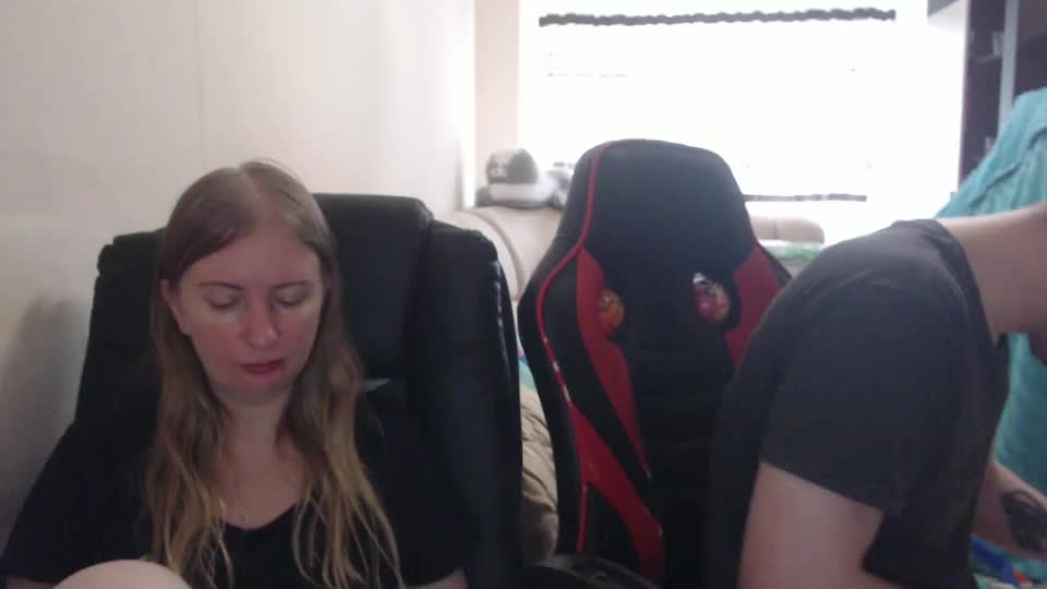 jenisandpeter Live Sex December 14, 2025