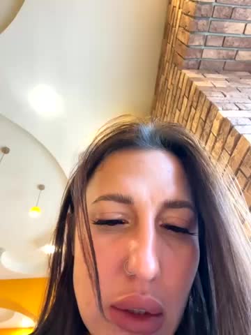 AleksandraRich Live Sex December 15, 2025