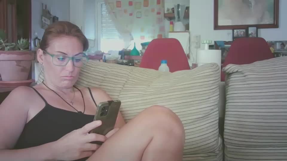 lolahueso Live Sex December 18, 2025