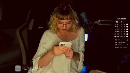 A-Huli Live Sex December 14, 2025