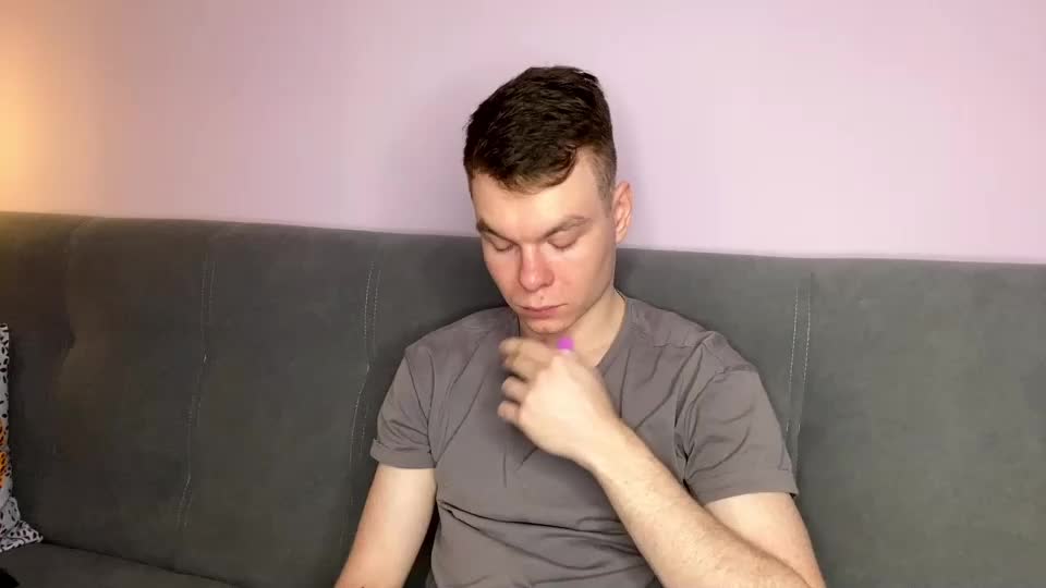 julielourens Live Sex December 17, 2025