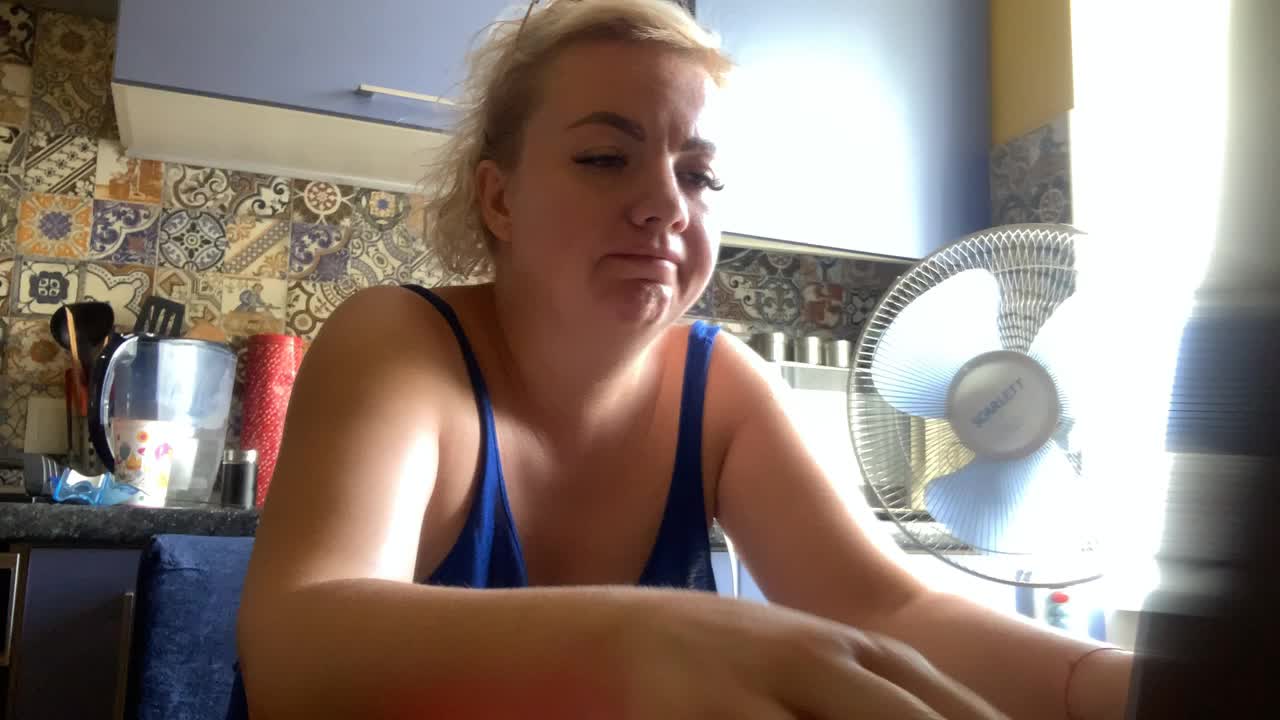 Oksana494 Live Sex December 15, 2025