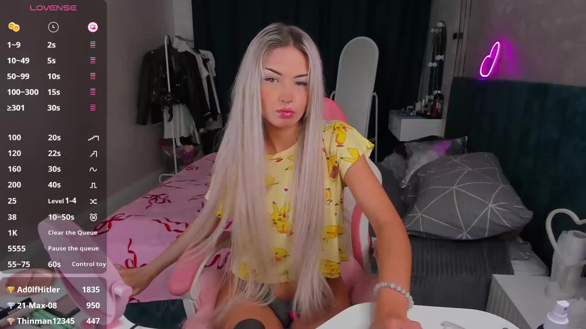 WhiteMinti Live Sex December 14, 2025