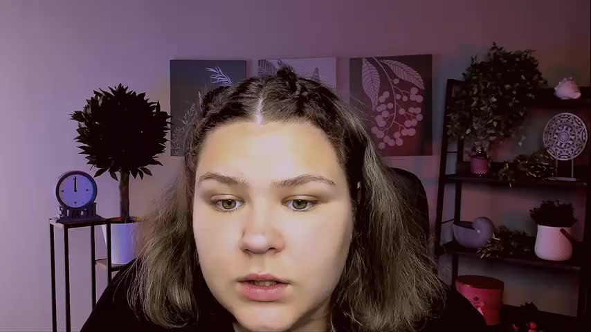 FlorenceAnderson Live Sex December 14, 2025