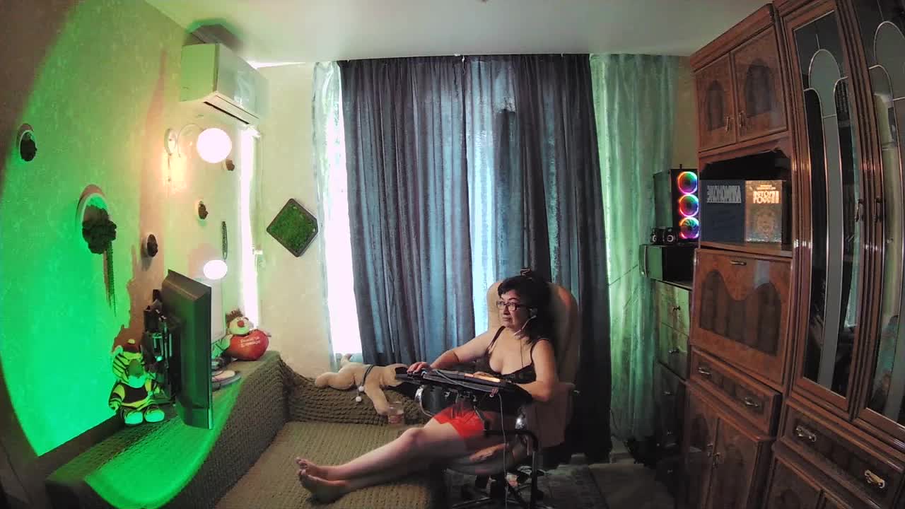 Infodar Live Sex December 15, 2025