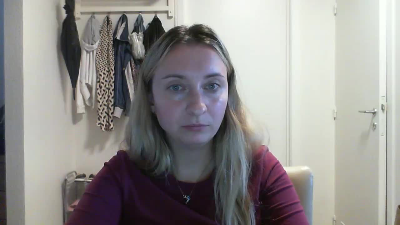 RuslanaFlower Live Sex December 15, 2025