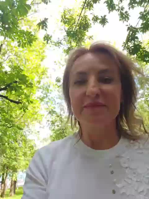 EditaMilf Live Sex December 17, 2025