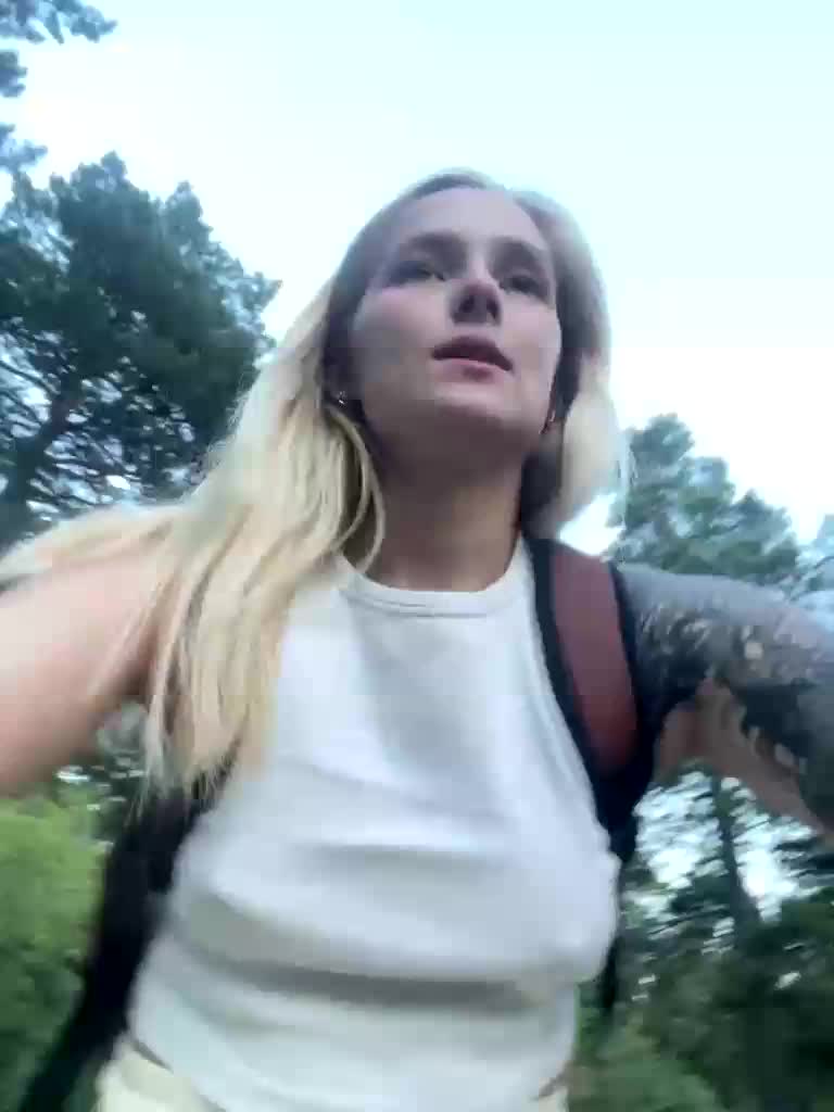 Detkaaa Live Sex December 13, 2025