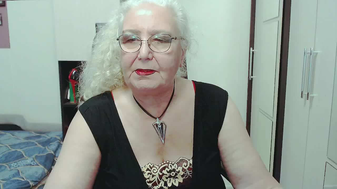 GrannyWants Live Sex December 17, 2025
