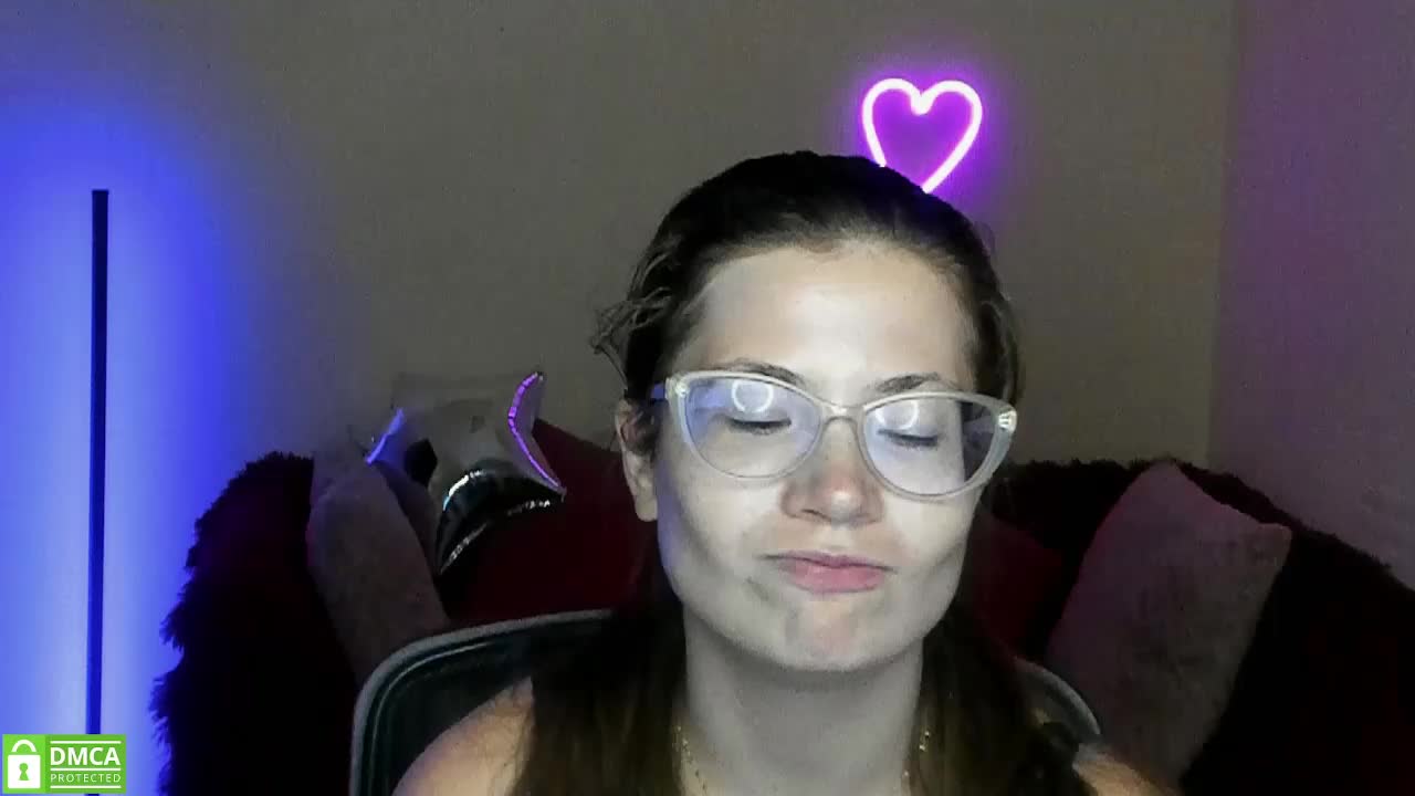 Aliciafolow009 Live Sex December 14, 2025