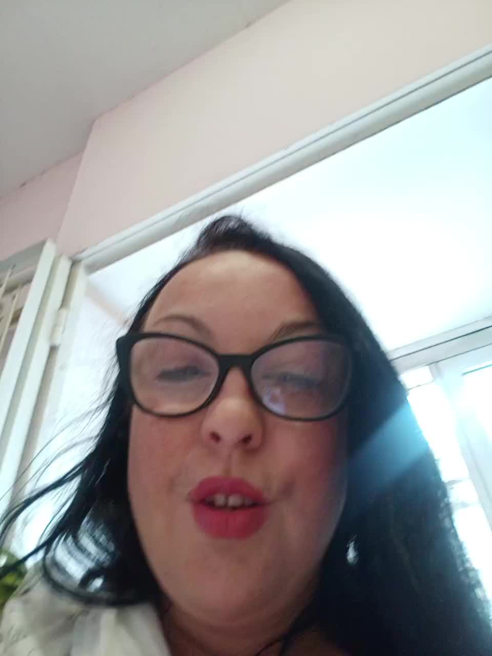 ViktoryDimond Live Sex December 17, 2025