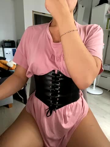 girlsz_ Live Sex December 17, 2025