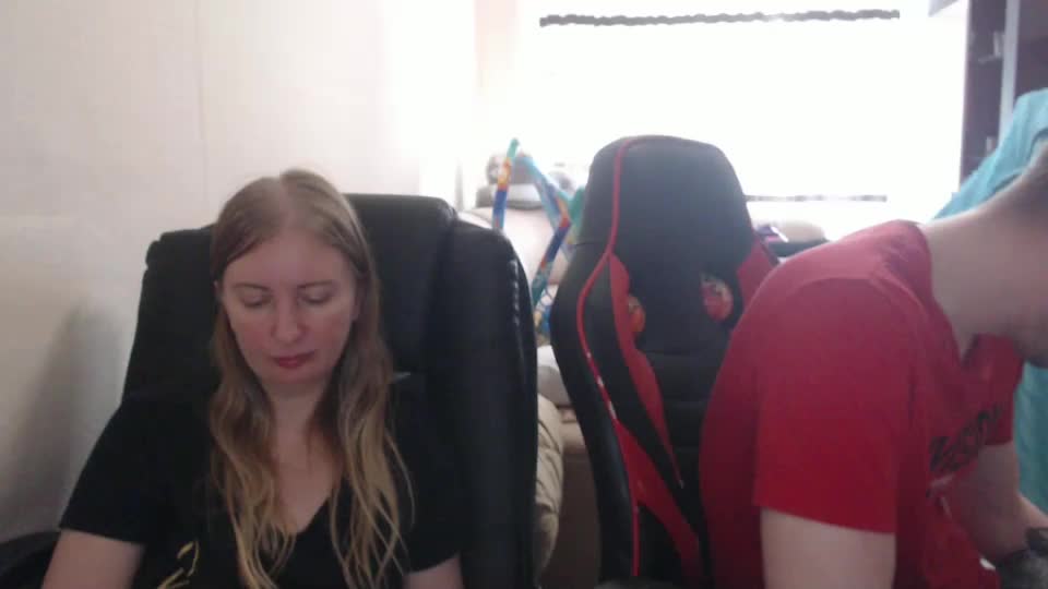 jenisandpeter Live Sex December 14, 2025