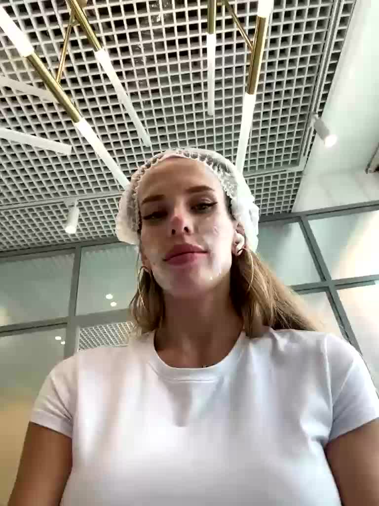 ALVUWKA Live Sex December 13, 2025