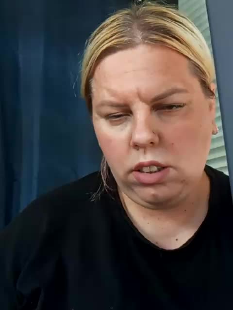 blondy_girl1499 Live Sex December 17, 2025