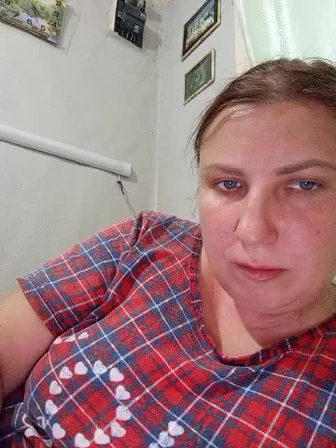 Konfetka80 Live Sex December 17, 2025