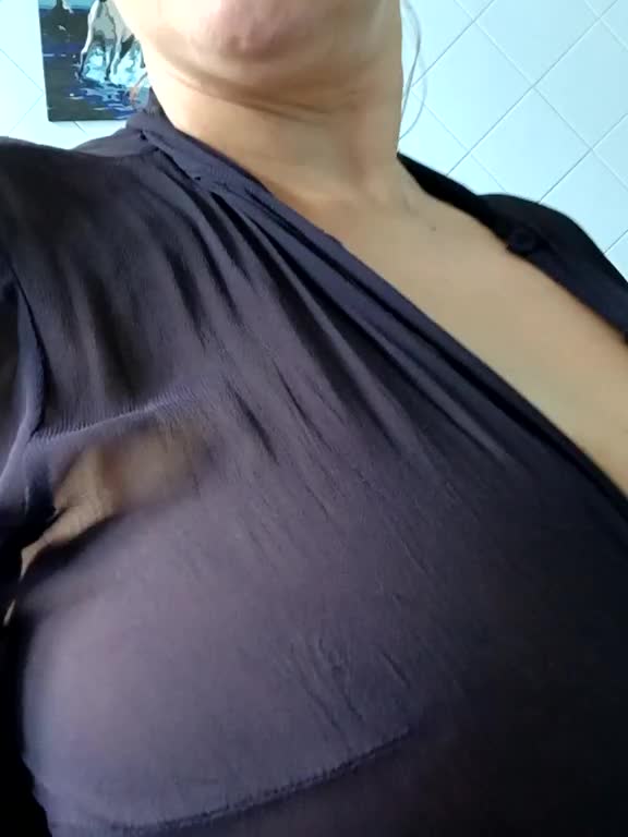 ZlataGoldie Live Sex August 19, 2025