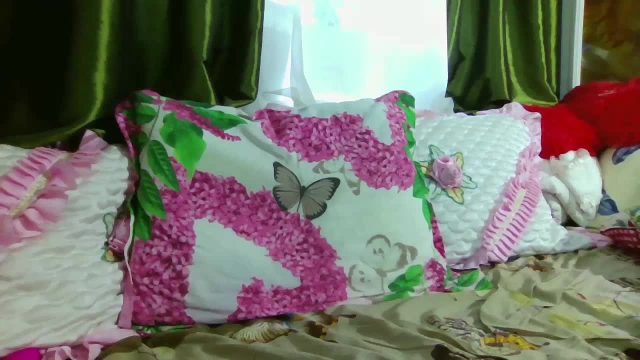 Aktriska Live Sex December 17, 2025