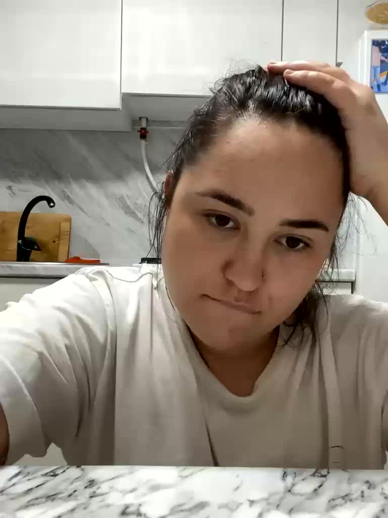 LisnoraGold Live Sex December 14, 2025