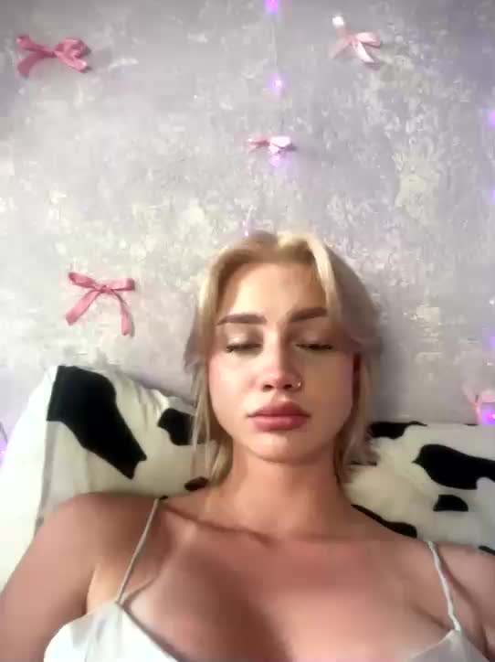 ice-hot Live Sex December 14, 2025