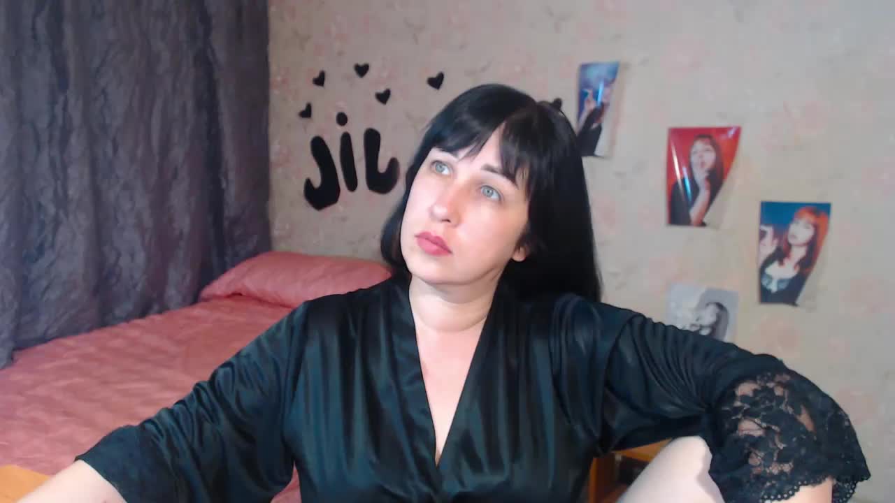 JillStevens Live Sex December 17, 2025