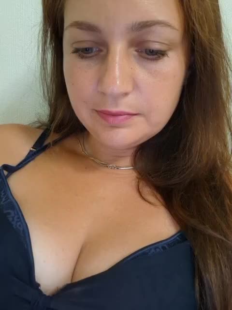 MiLAshKaA Live Sex December 17, 2025