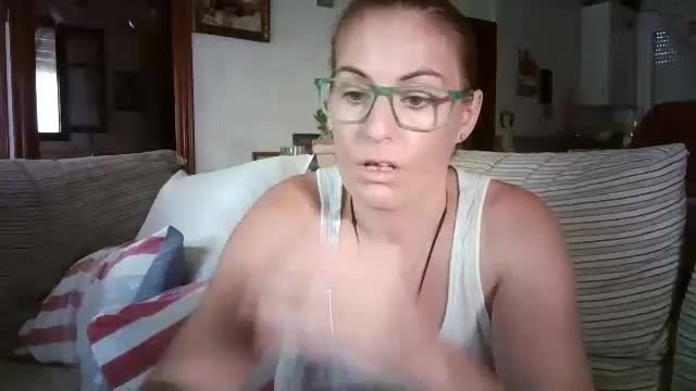 lolahueso Live Sex December 18, 2025