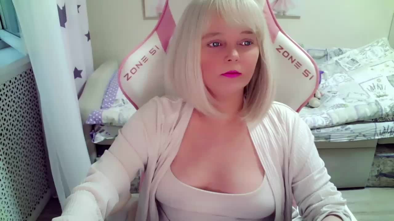 ChristieRoses Live Sex December 13, 2025