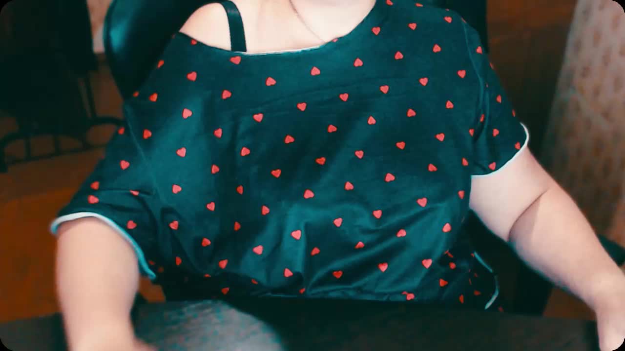 Alisa1917 Live Sex December 14, 2025