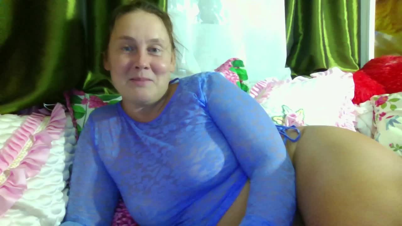 Aktriska Live Sex December 17, 2025