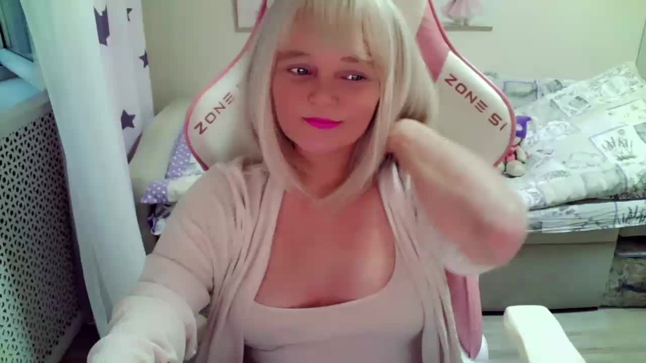 ChristieRoses Live Sex December 13, 2025