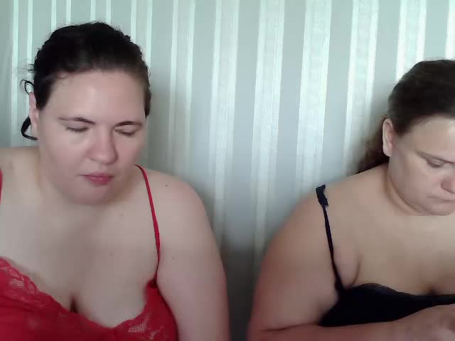 HollyXEva Live Sex December 14, 2025