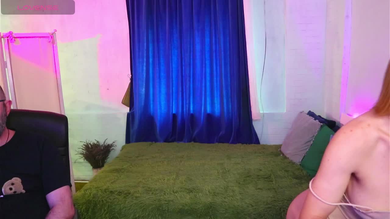 AlisaAleks Live Sex December 17, 2025