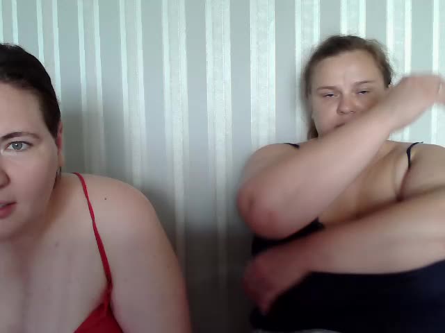 HollyXEva Live Sex December 14, 2025