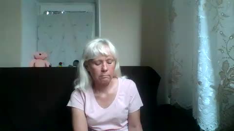 sakura_blonde Live Sex December 17, 2025