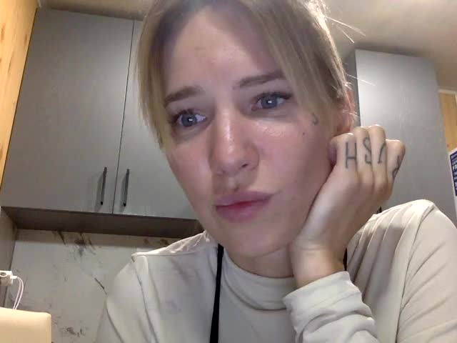 mel-collins Live Sex December 17, 2025