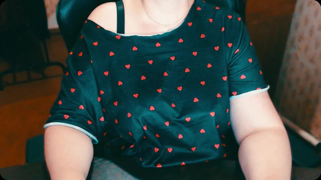 Alisa1917 Live Sex December 14, 2025