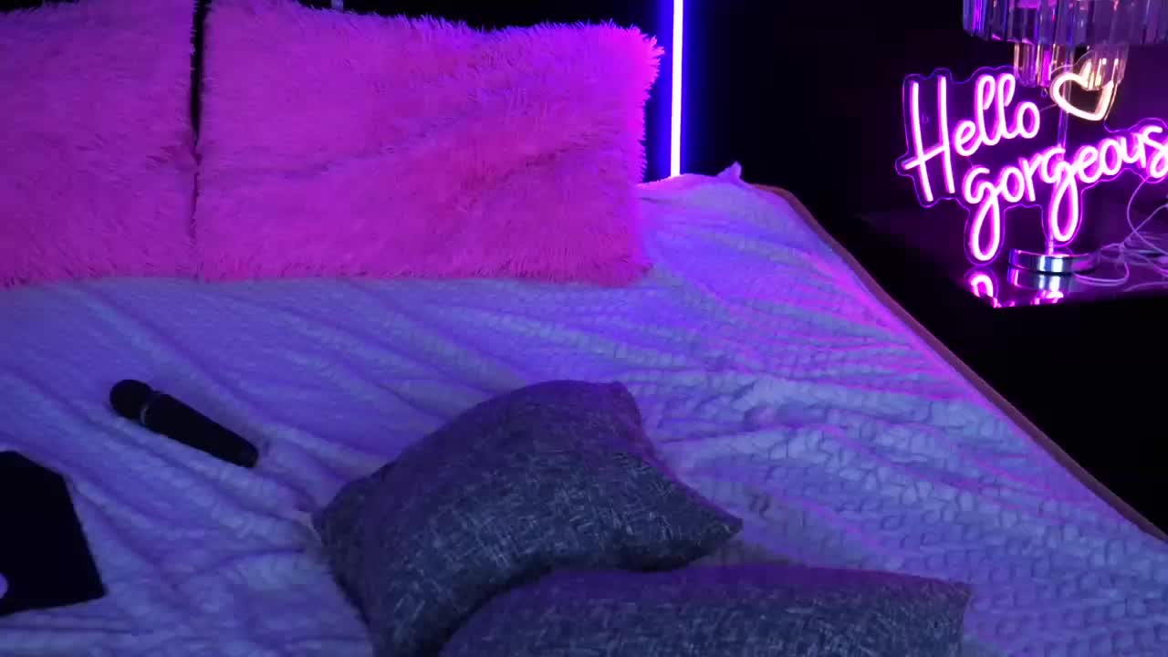 MysticGrace Live Sex December 18, 2025