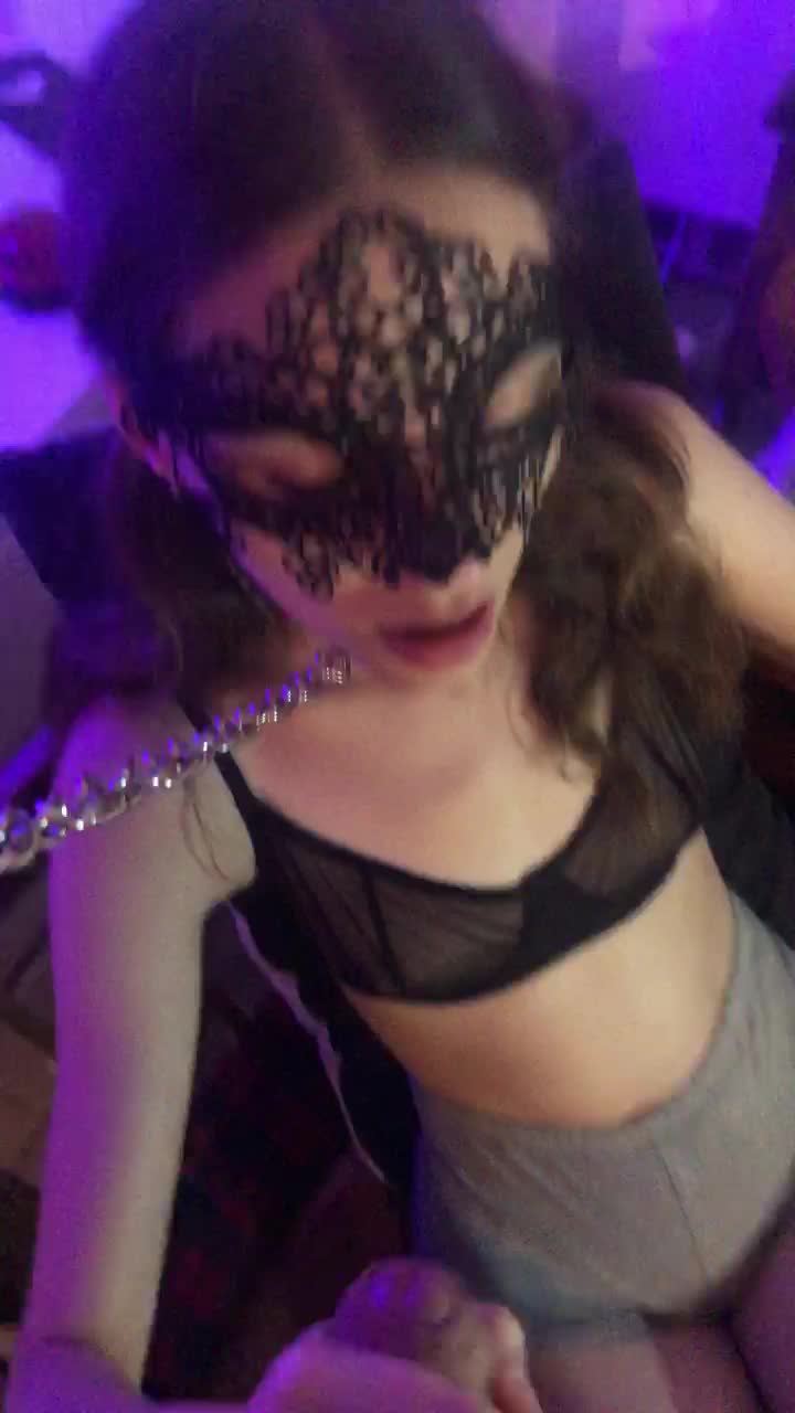 squirtproo Live Sex December 18, 2025