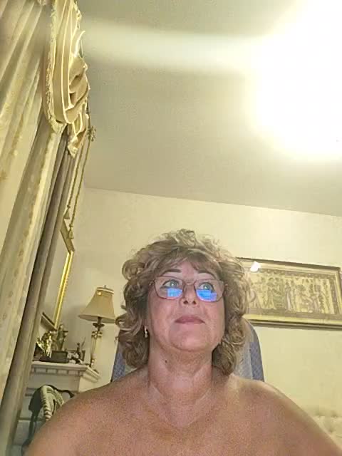 KarinkaSweet Live Sex December 13, 2025