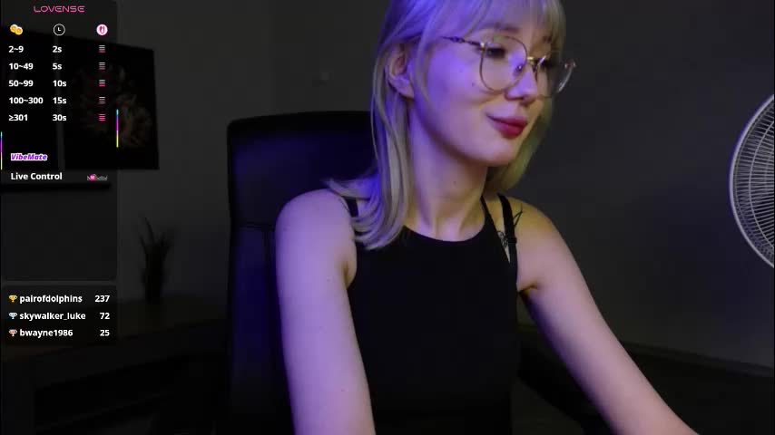 abby_laker Live Sex December 13, 2025